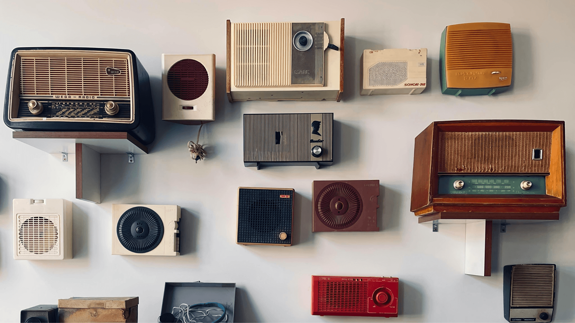 Vintage products of different types