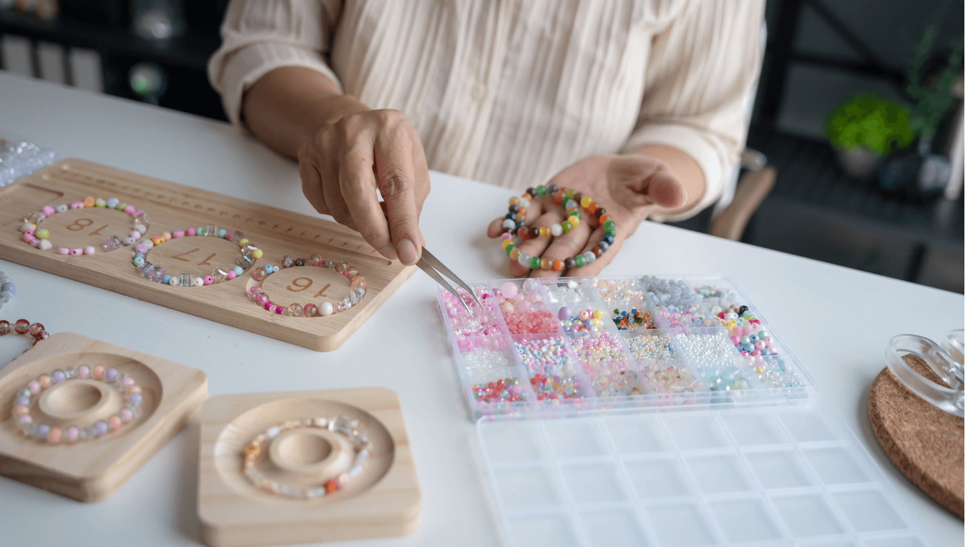 Making handmade jewelry