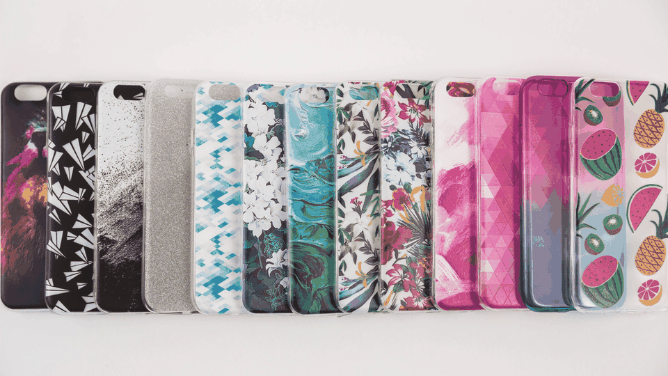 Different color phone cases for buyers